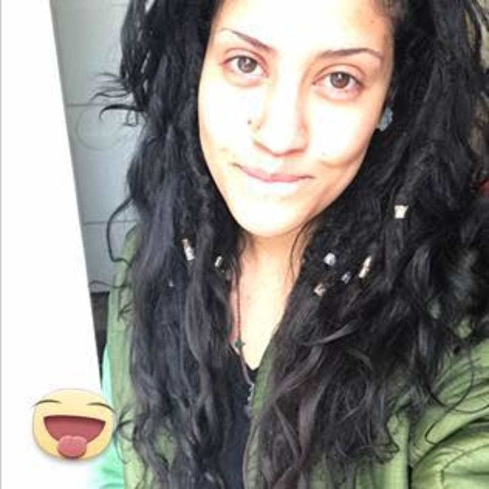 Meet your Posher, Alexandra